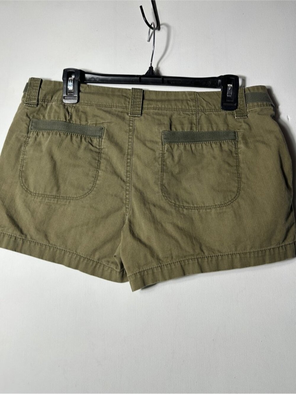 Vintage Women's Olive Utility Cargo Shorts with Side Tabs - Picture 2 of 2